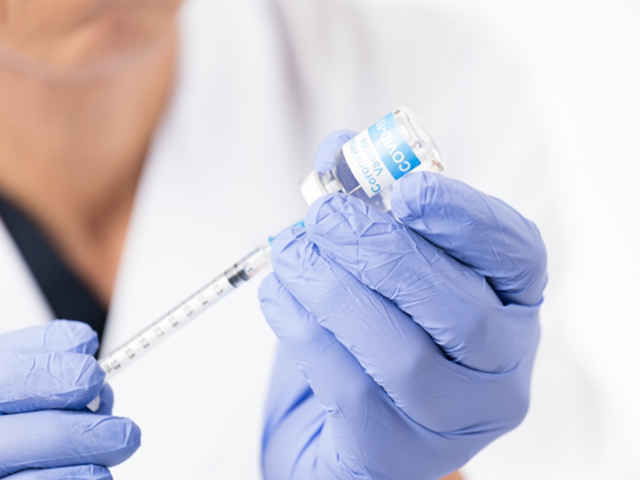 新型コロナウィルスのワクチン接種って実際どんなもの？！